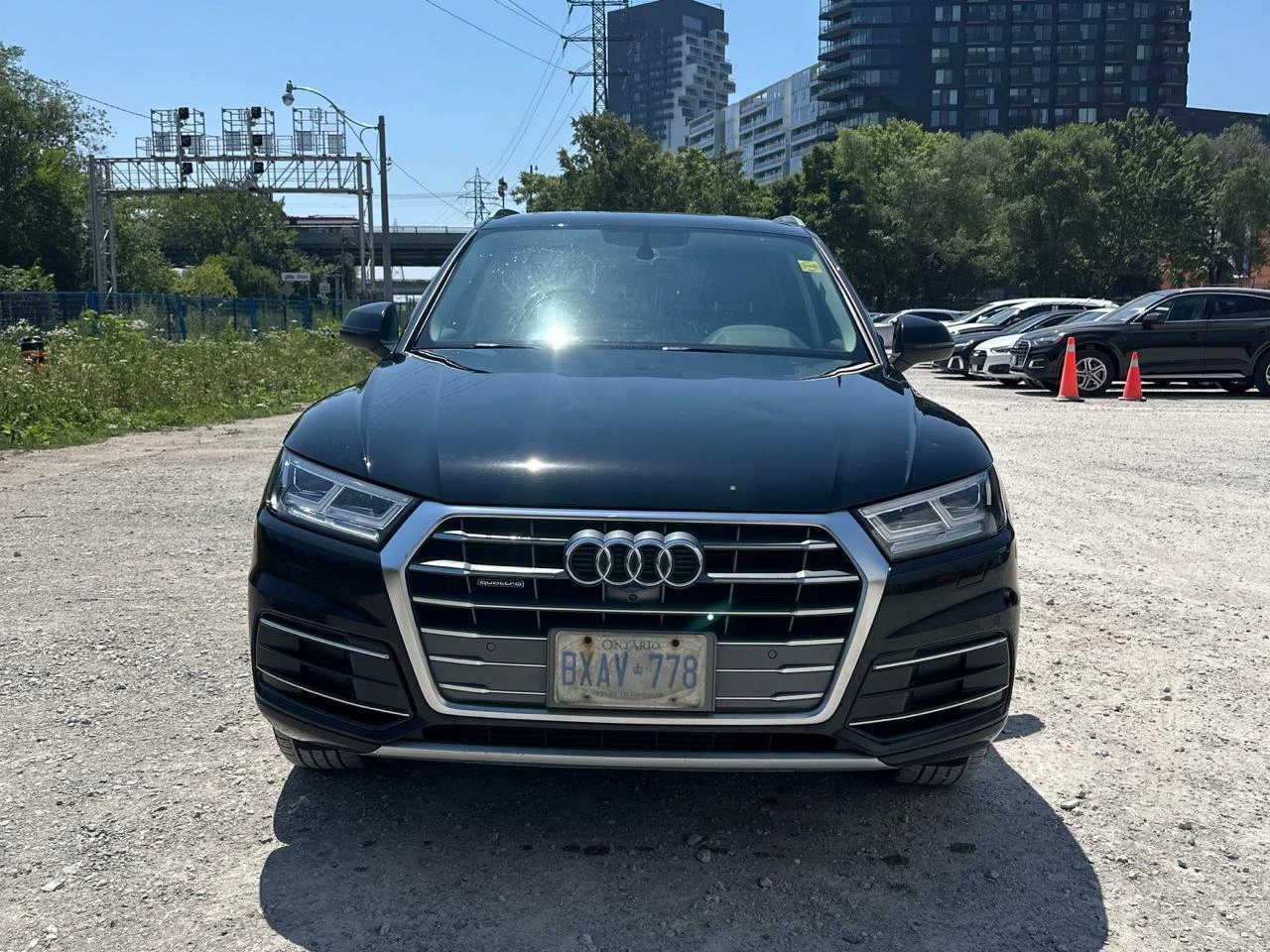Audi Q5 2.0L Technik* Авто финансиране* Карфакс - изображение 6