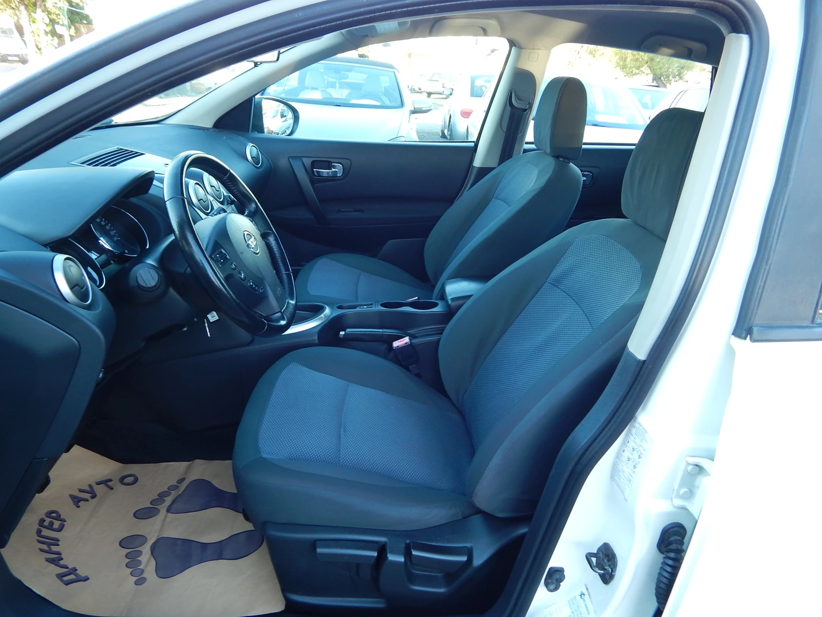 Nissan Qashqai 1.5DCI* EURO5* FACE LIFT*  - изображение 10