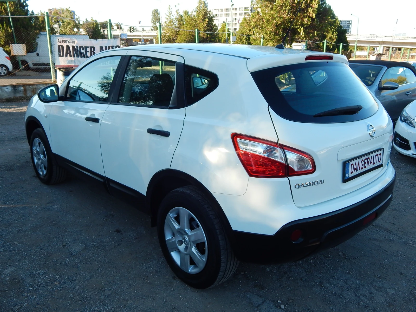 Nissan Qashqai 1.5DCI* EURO5* FACE LIFT*  - изображение 6