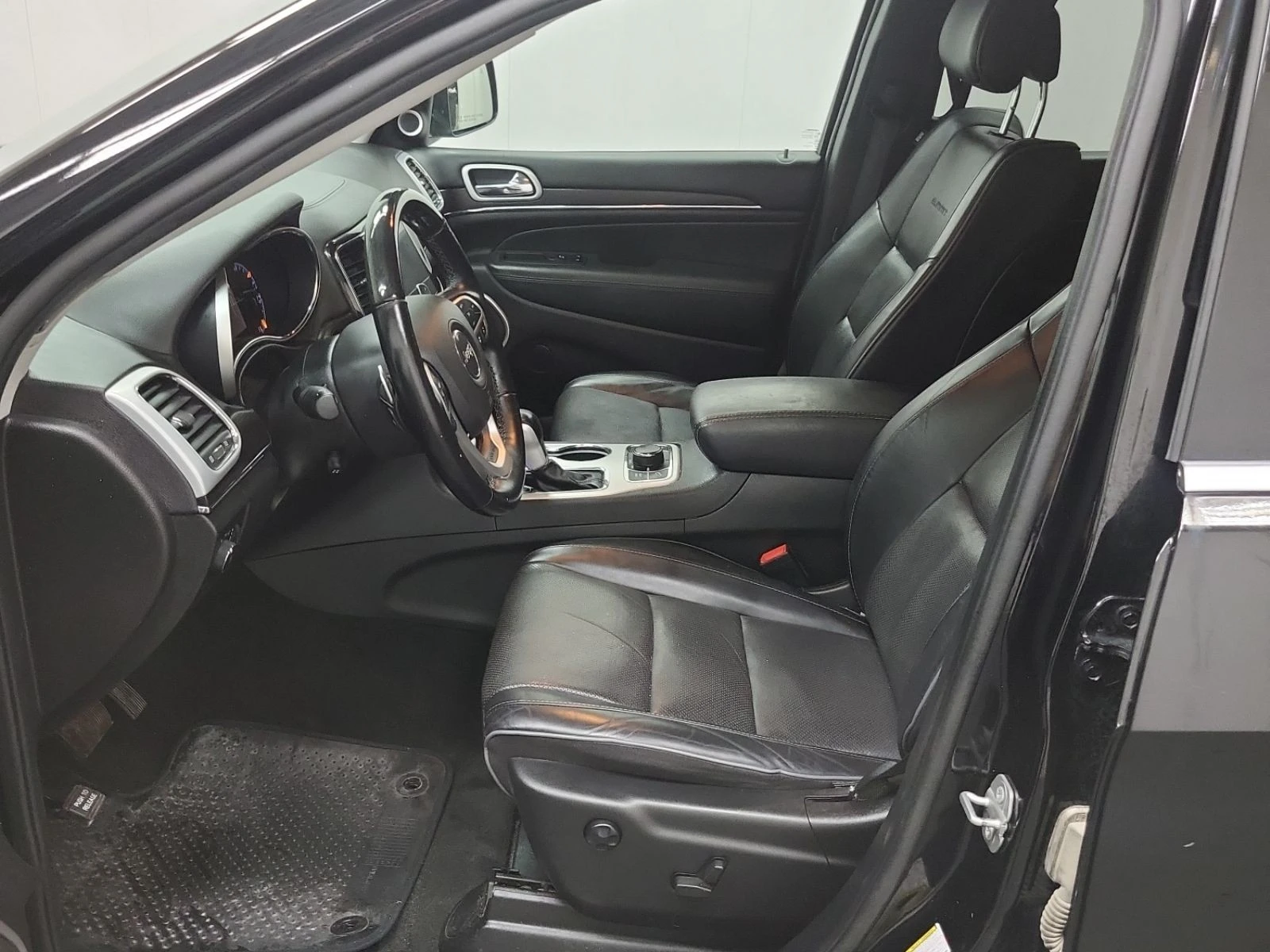 Jeep Grand cherokee SUMMIT CARFAX АВТО КРЕДИТ  - изображение 7