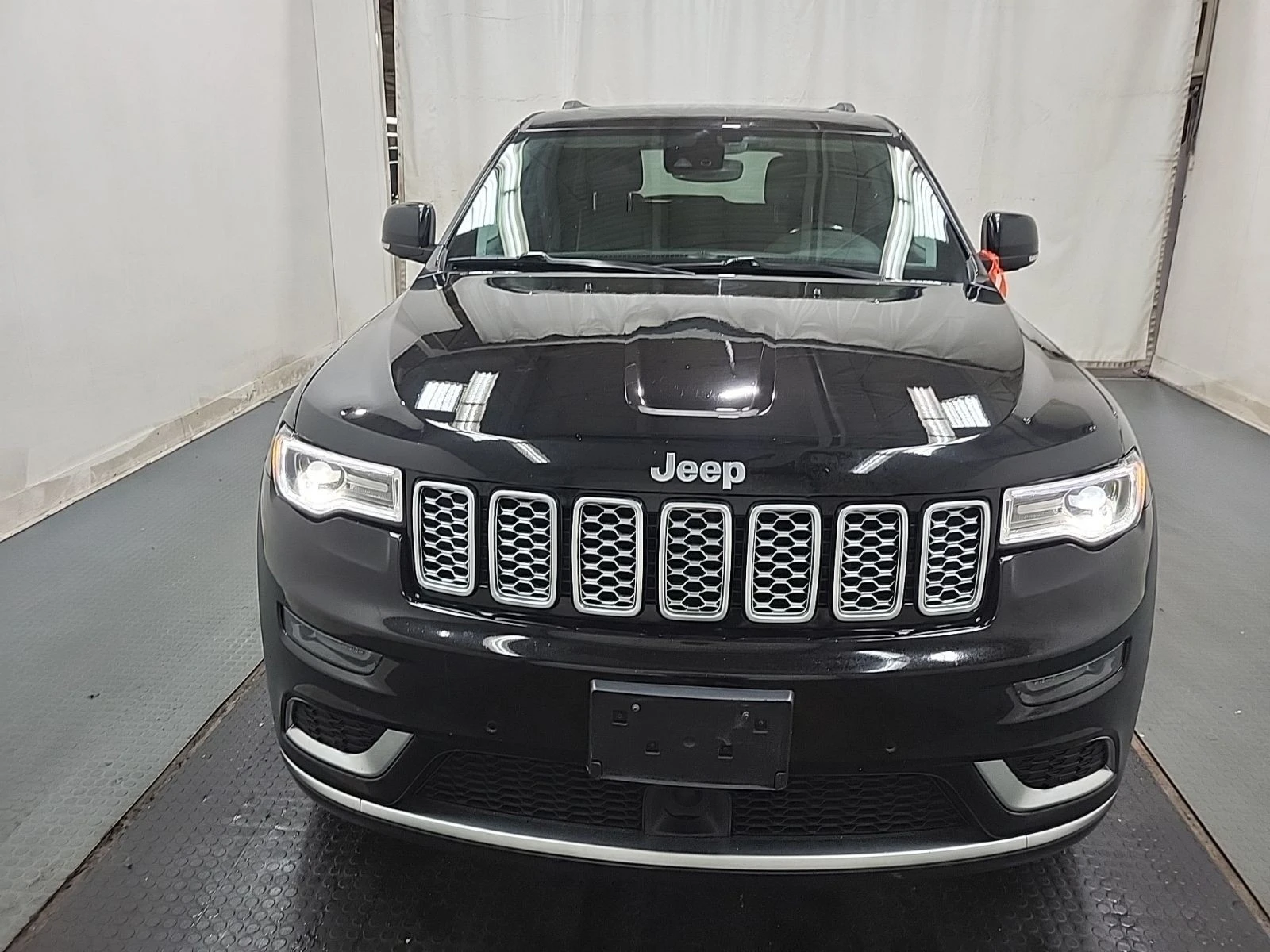 Jeep Grand cherokee SUMMIT CARFAX АВТО КРЕДИТ  - изображение 2