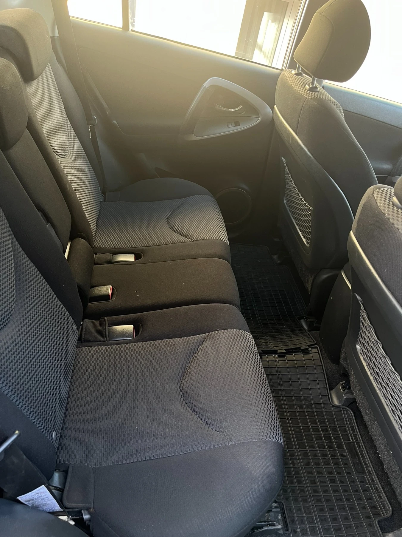 Toyota Rav4  - изображение 7