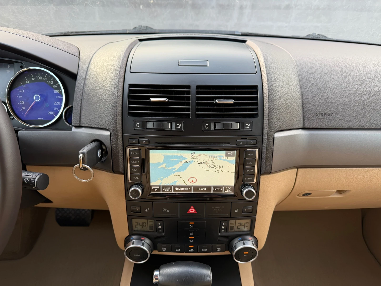 VW Touareg 3.0TDI Facelift | Mobile.bg � ����������� 12