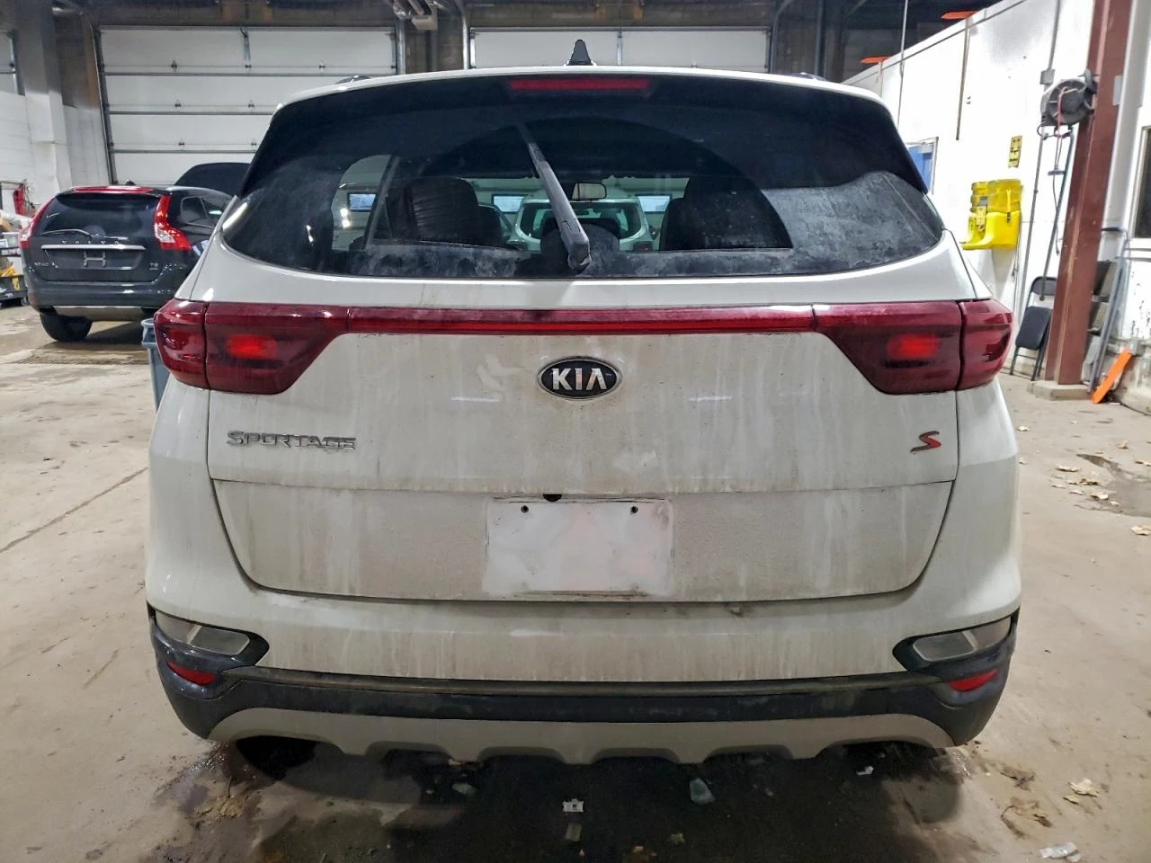 Kia Sportage 2.4l S - изображение 6