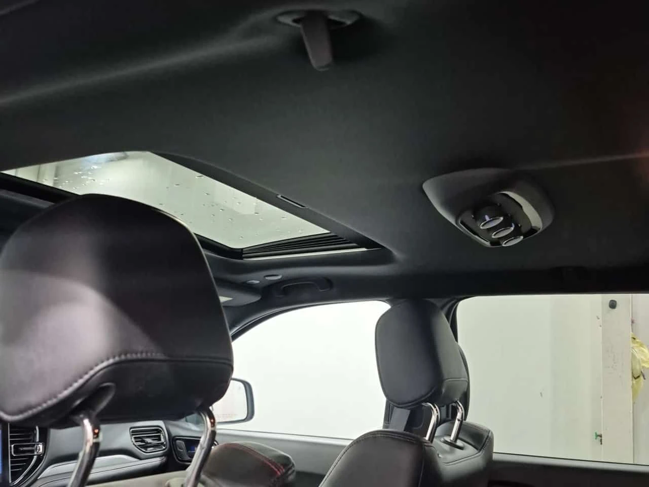 Dodge Durango R/T  CARFAX | Mobile.bg � ����������� 13