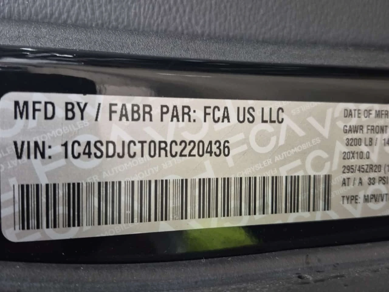 Dodge Durango R/T  CARFAX | Mobile.bg � ����������� 15