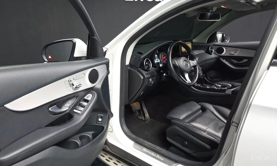 Mercedes-Benz GLC 220  - изображение 10