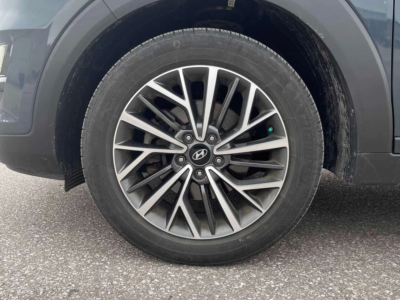 Hyundai Tucson Luxury  CARFAX | Mobile.bg � ����������� 7