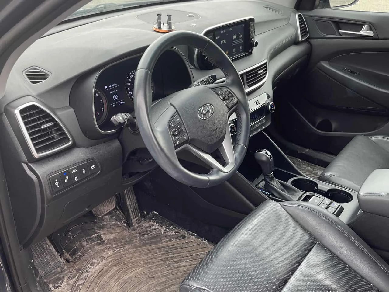 Hyundai Tucson Luxury  CARFAX | Mobile.bg � ����������� 5