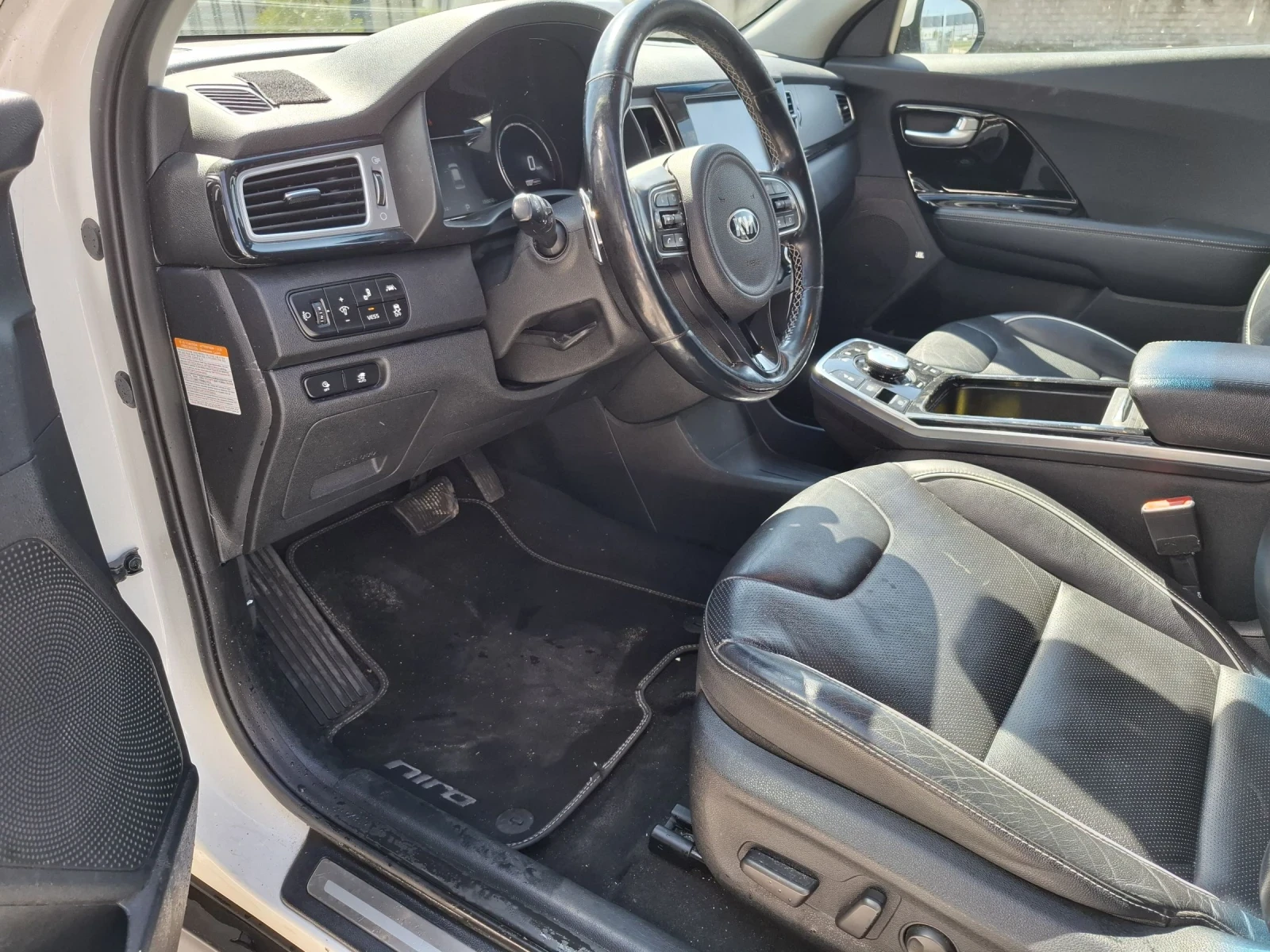 Kia Niro 64kw* * 204k.c* *  | Mobile.bg � ����������� 16
