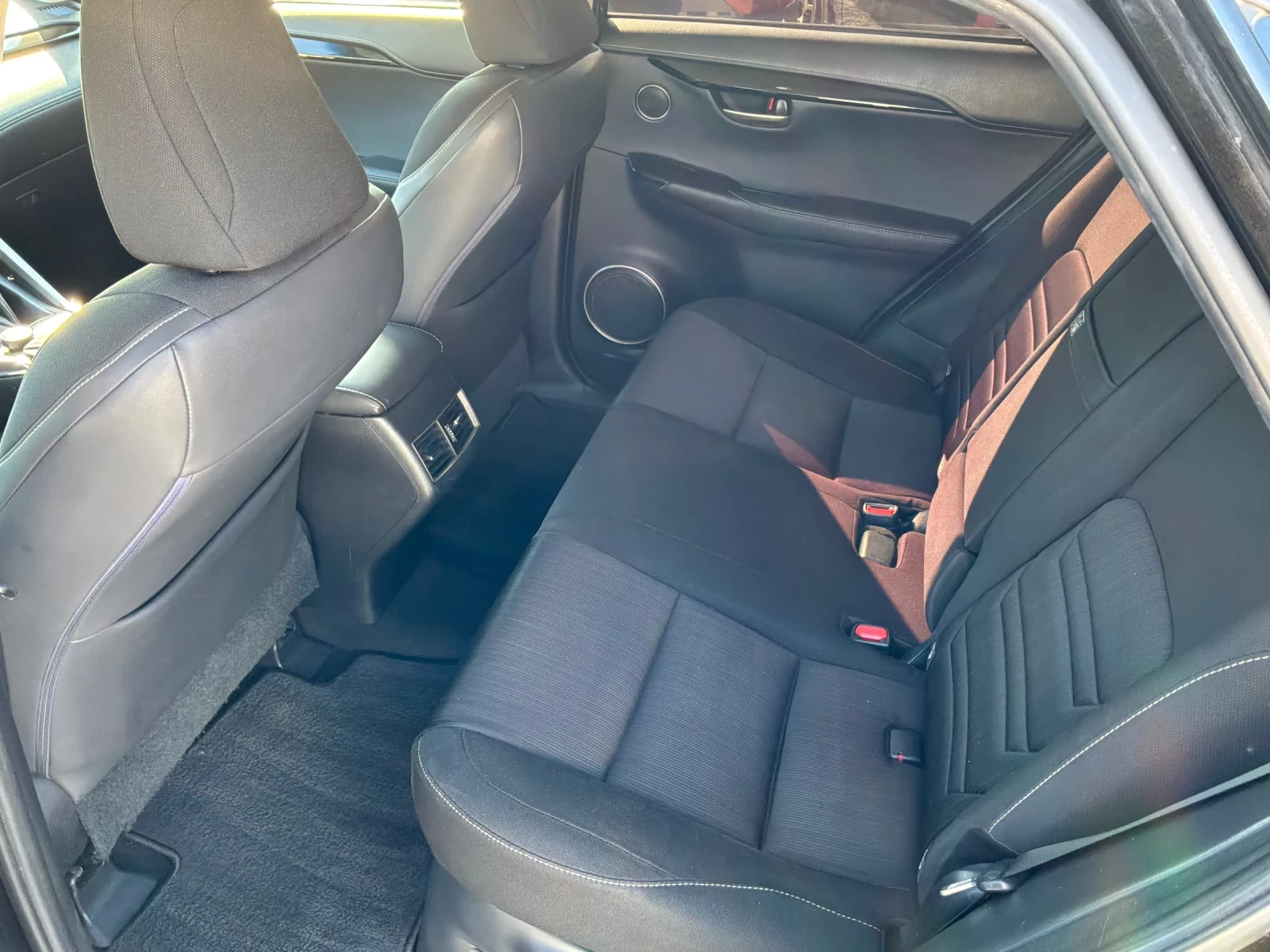 Lexus NX 300h 2.5h 197к.с ГАЗ , снимка 13 - Автомобили и джипове - 54354701