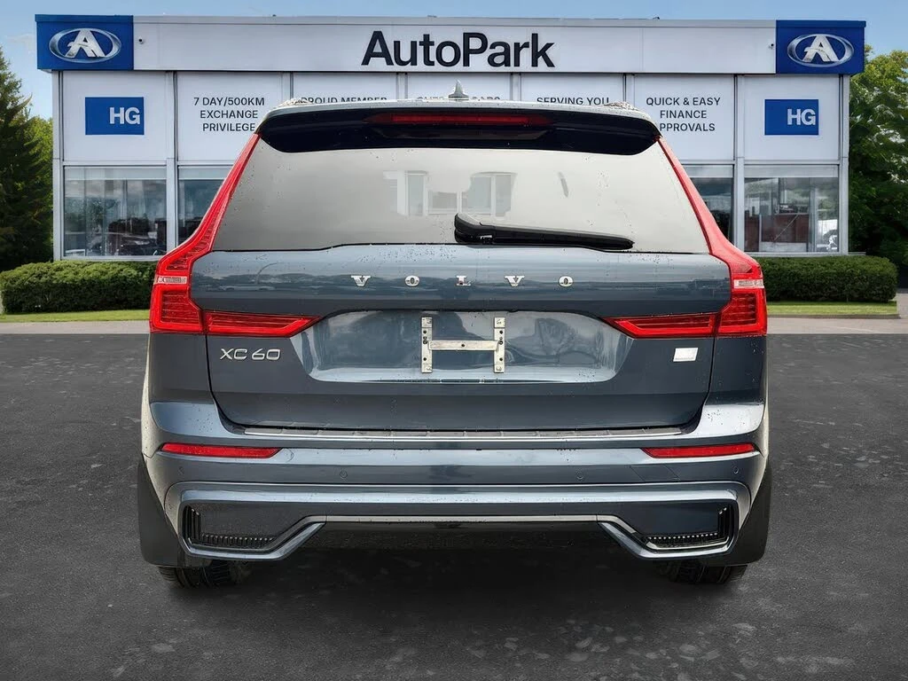 Volvo XC60 Recharge T8 Ultimate Dark Theme eAWD, снимка 9 - Автомобили и джипове - 54565644