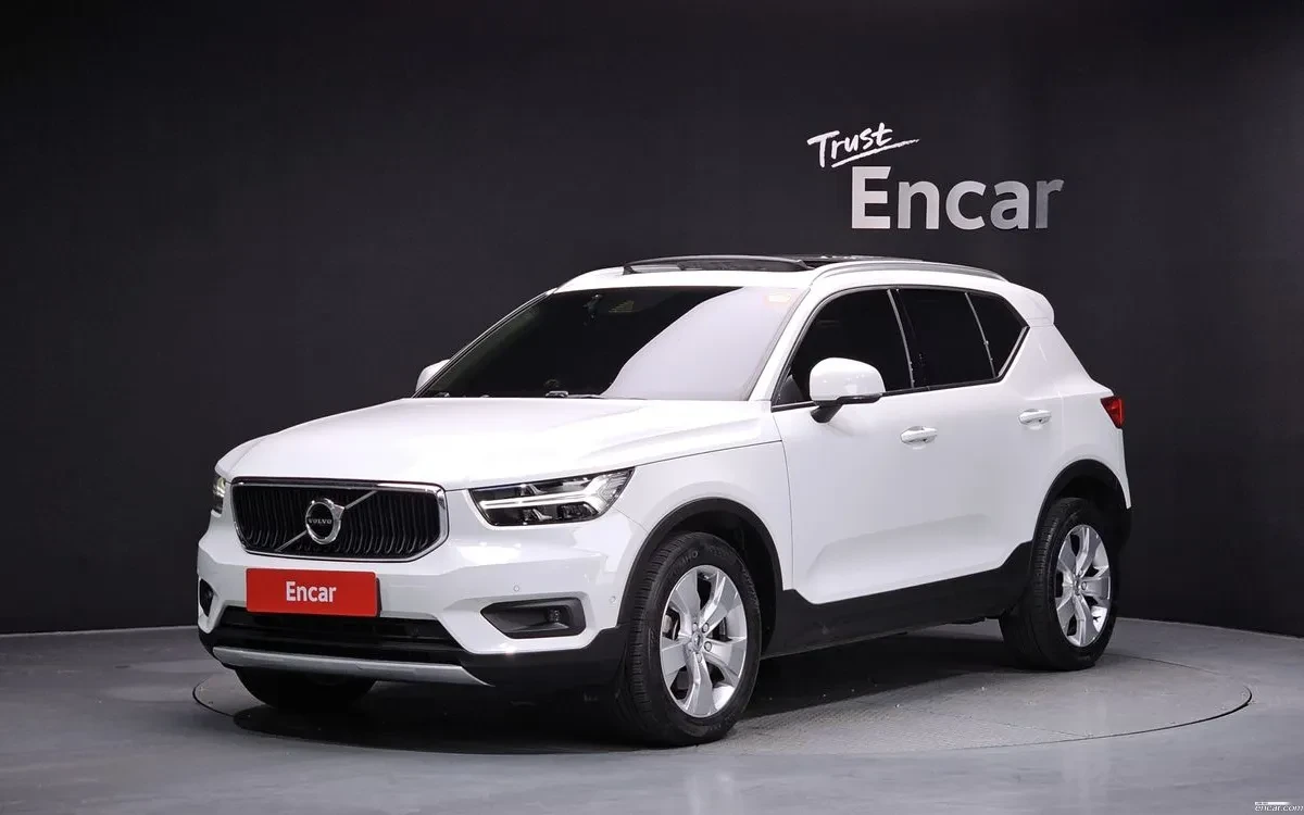 Volvo XC40 T4 2.0 Momentum