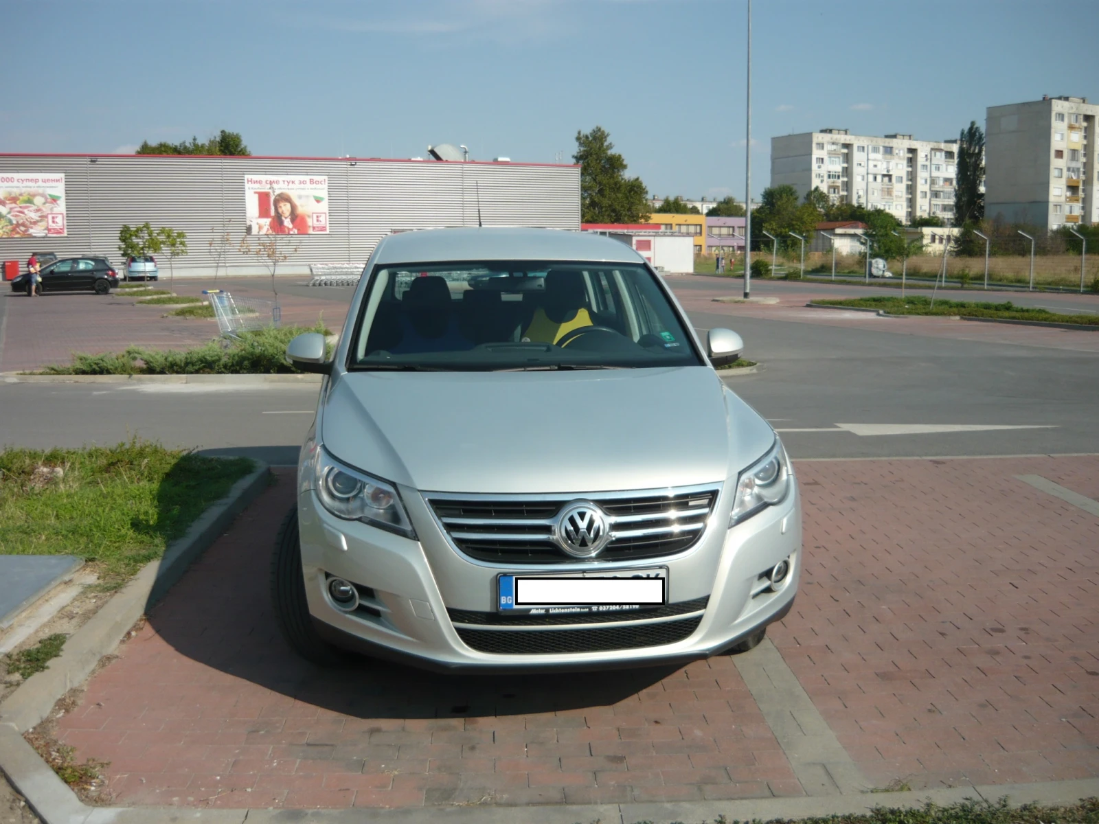 VW Tiguan, снимка 2 - Автомобили и джипове - 56414124