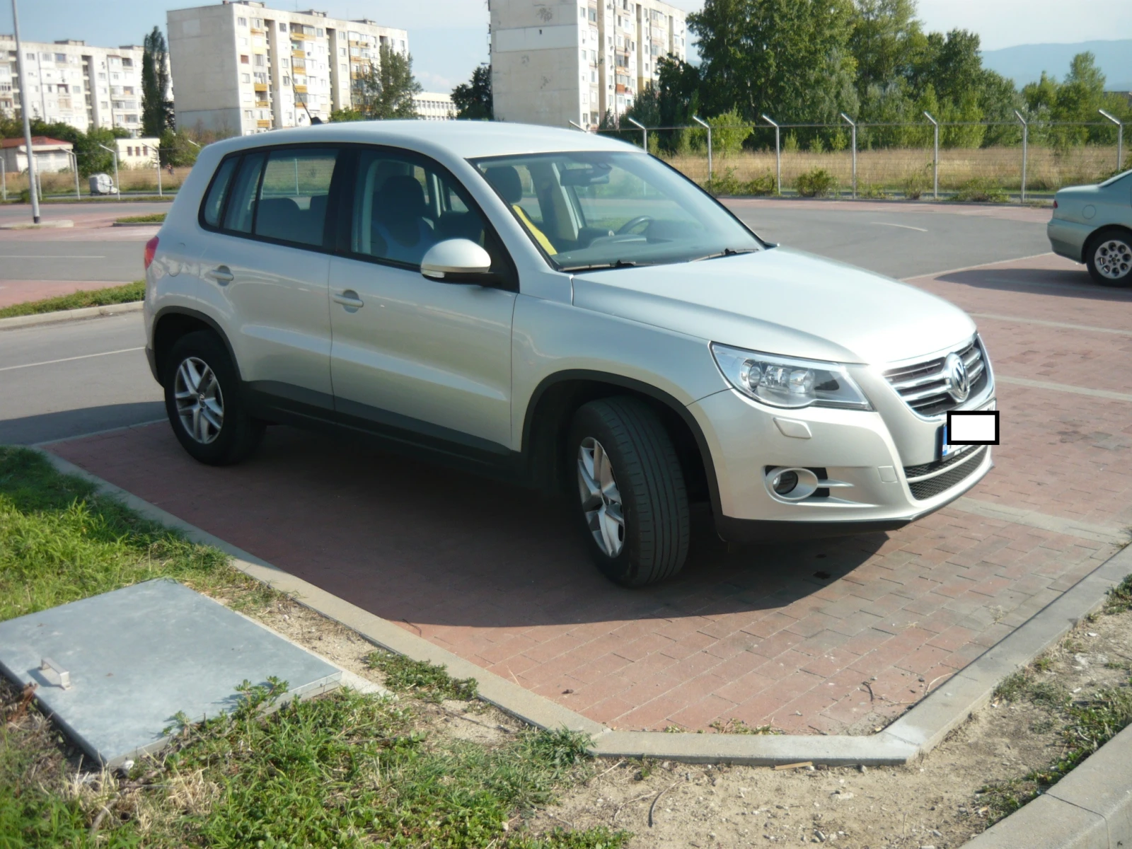 VW Tiguan, снимка 6 - Автомобили и джипове - 56414124