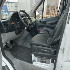 Mercedes-Benz Sprinter 313 Хладилен бус. Климатроник, снимка 16
