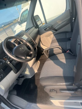 Mercedes-Benz Sprinter 516 КЛИМАТИК-ДО 3, 5 Т., снимка 16