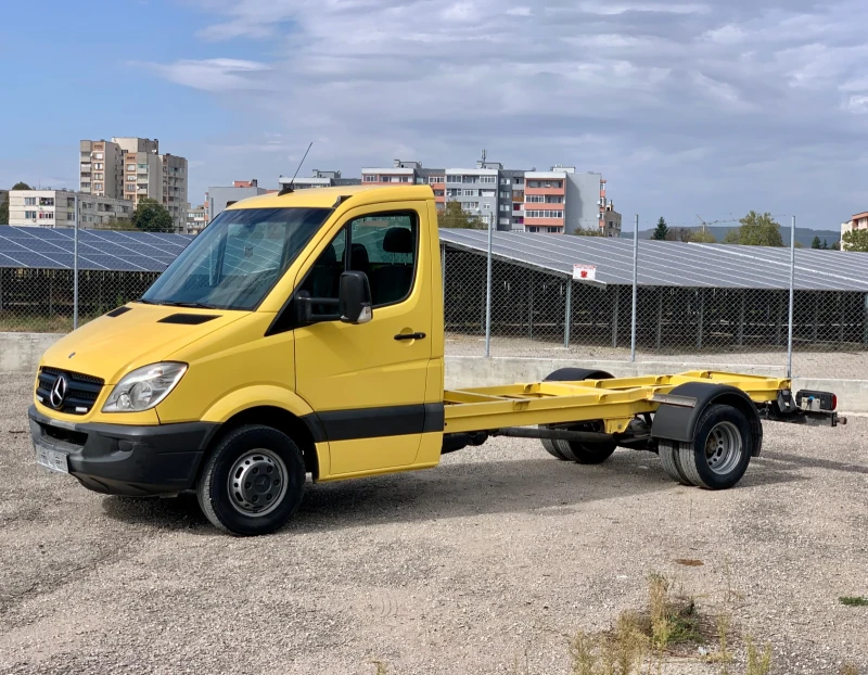 Mercedes-Benz Sprinter 519 519CDI* 3.0* V6* 4.33м МЕЖДУОСИЕ* КЛИМА* ИТАЛИЯ, снимка 2 - Бусове и автобуси - 47941421