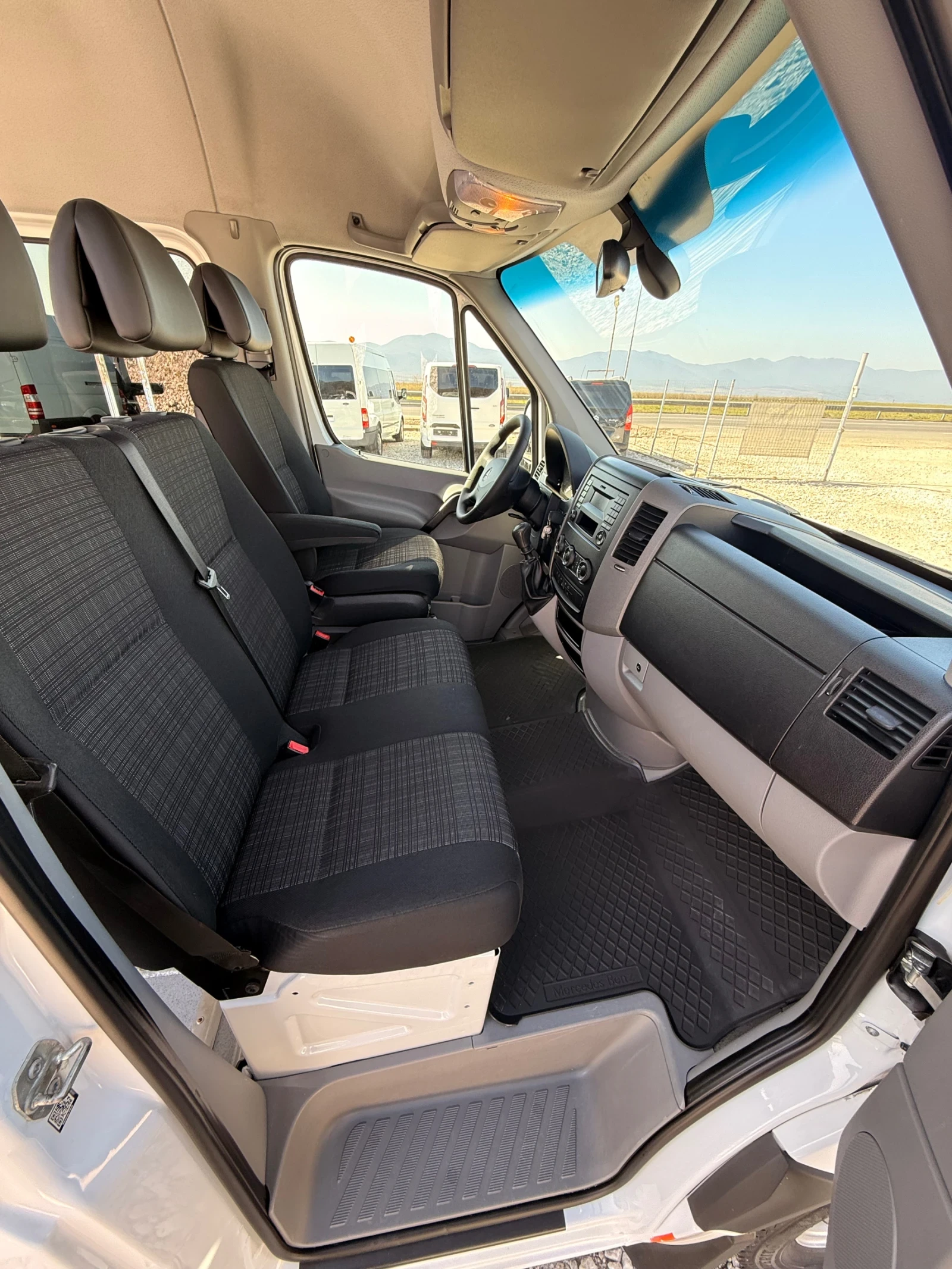 Mercedes-Benz Sprinter 316 Рампа-9Местен-Клима-Евро6, снимка 13 - Бусове и автобуси - 53835262