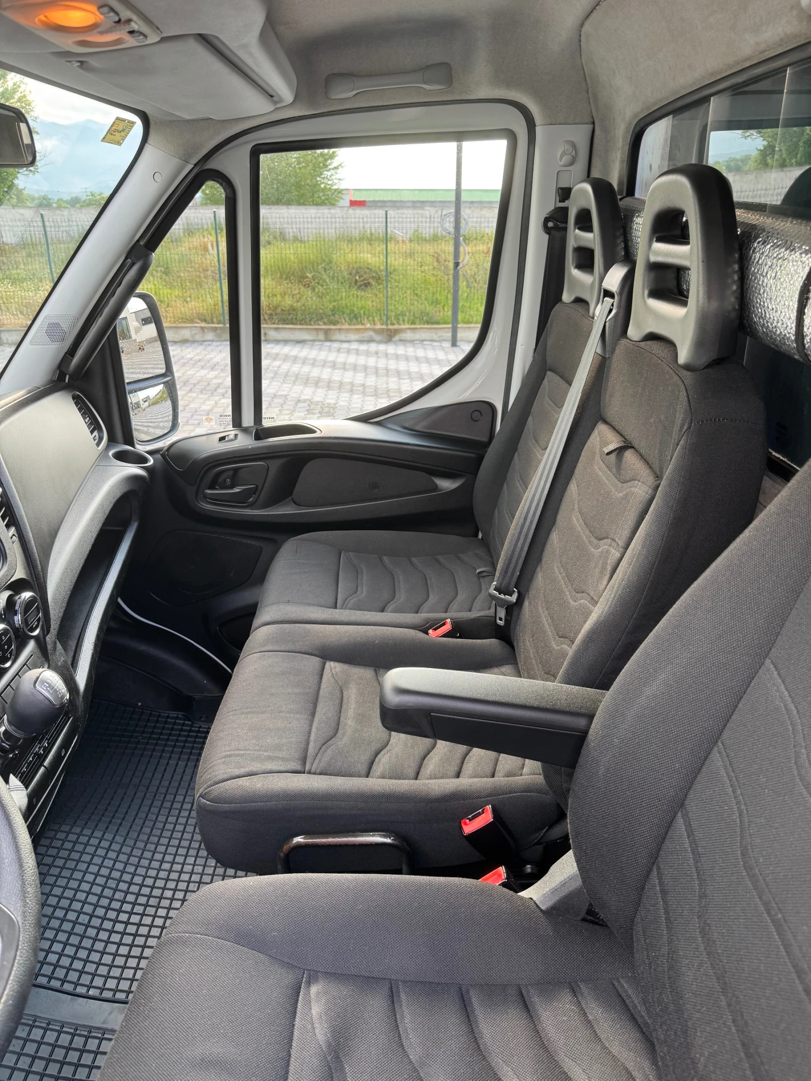 Iveco Daily 65-17, снимка 12 - Бусове и автобуси - 54812218
