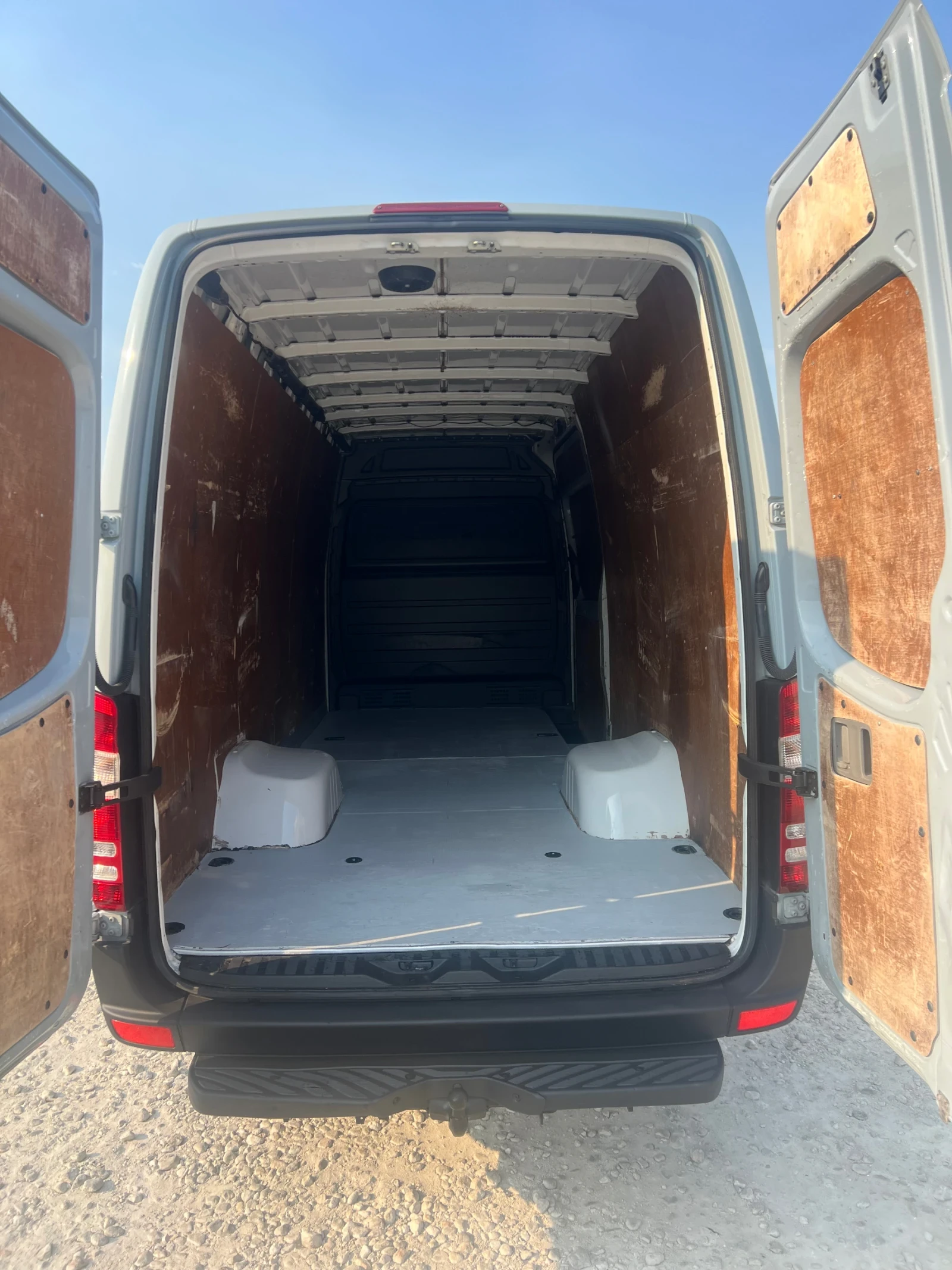 Mercedes-Benz Sprinter 516 КЛИМАТИК-ДО 3, 5 Т., снимка 11 - Бусове и автобуси - 55968792