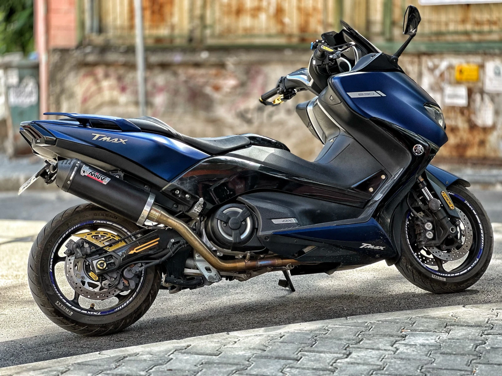Yamaha T-max 530 DX MIVV FULL LED, снимка 5 - Мотоциклети и мототехника - 55753910
