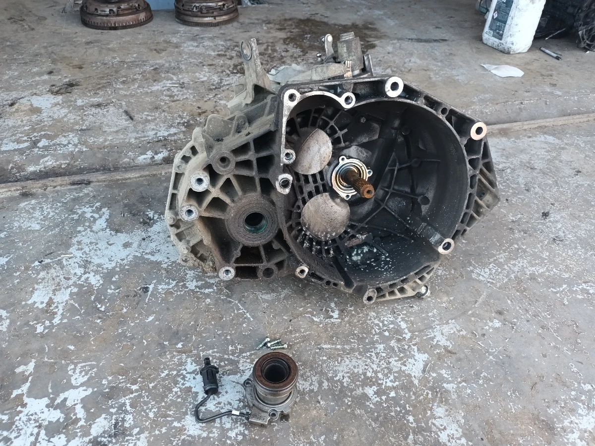     2.0  f40 | Mobile.bg   1