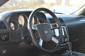 Dodge Challenger 5.7HEMI* SRT, снимка 10