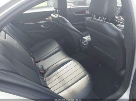 Обява за продажба на Mercedes-Benz E 300 AMG ПАКЕТ* 4MATIC* PANORAMA*  ~28 500 лв. - изображение 10
