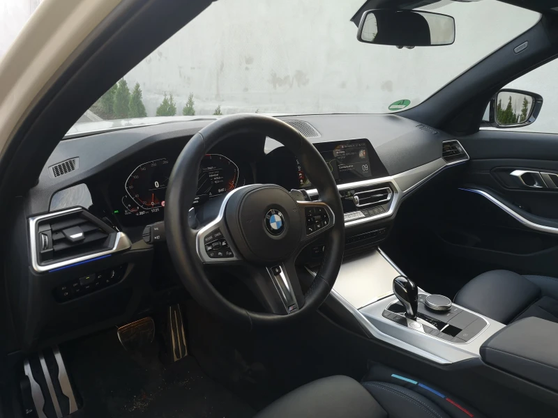 BMW 320 Xdrive M-Sport MH, снимка 8 - Автомобили и джипове - 47874259