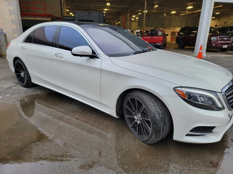 Mercedes-Benz S 500 AMG* PACK* 4MATIC* BURMESTER* МАСАЖ* КАМЕРА* MULTI, снимка 3 - Автомобили и джипове - 48502906