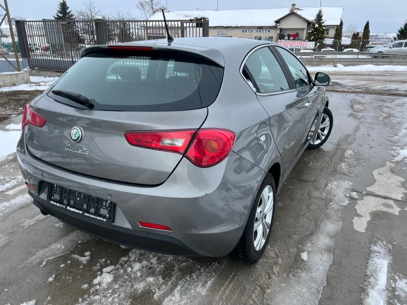 Alfa Romeo Giulietta 1.6JTD-m2 Euro 5B, снимка 7 - Автомобили и джипове - 48700894