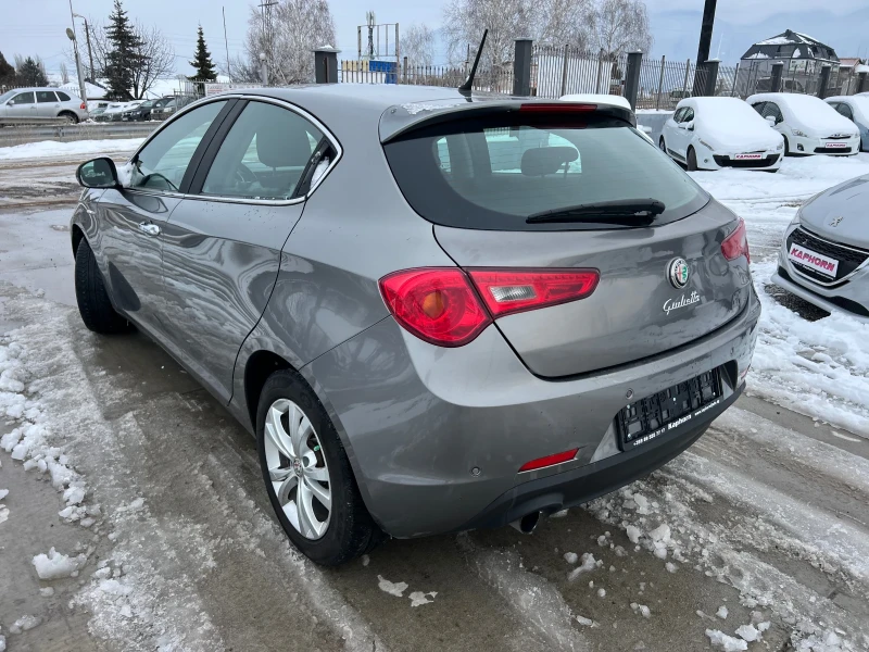 Alfa Romeo Giulietta 1.6JTD-m2 Euro 5B, снимка 4 - Автомобили и джипове - 48700894