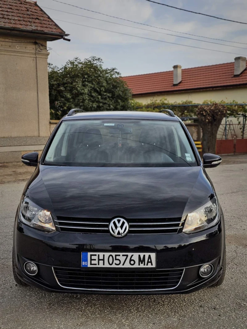 VW Touran 1.6 TDI, снимка 5 - Автомобили и джипове - 49358267