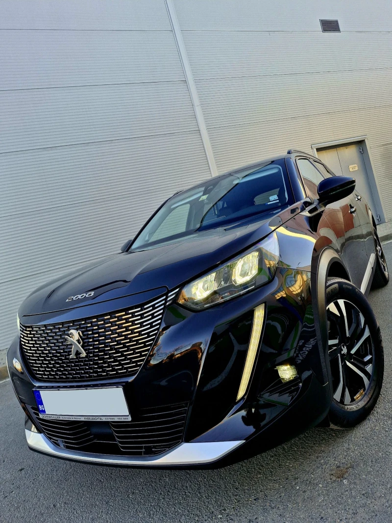 Peugeot 2008 1.5 HDi ALLURE * ОБСЛУЖЕНА* 