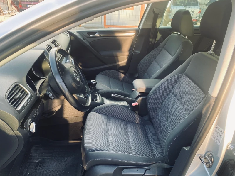 VW Golf 1.4 TSI 6 Скорости Германия, снимка 8 - Автомобили и джипове - 52537260