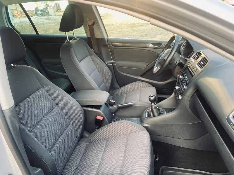 VW Golf 1.4 TSI 6 Скорости Германия, снимка 9 - Автомобили и джипове - 52537260