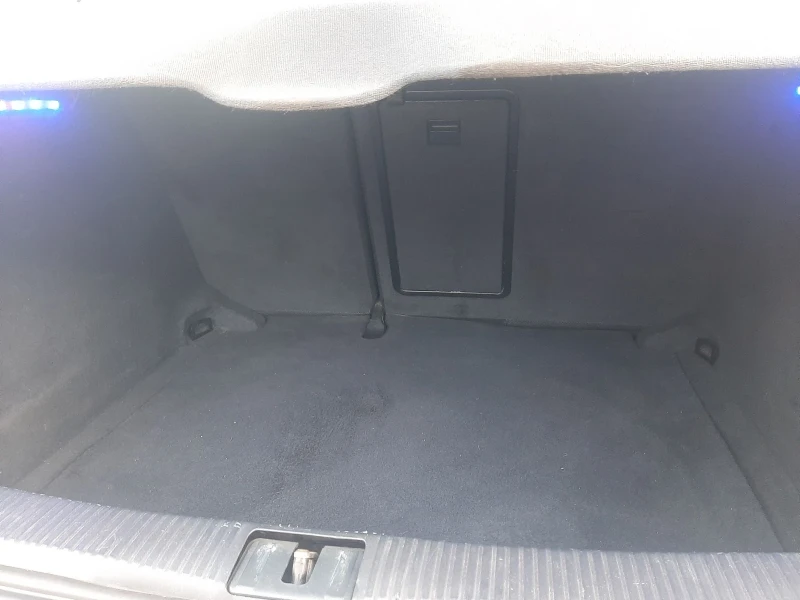 Audi A3 1.9TDI SPORTBEC KLIMATRON, снимка 14 - Автомобили и джипове - 52969369