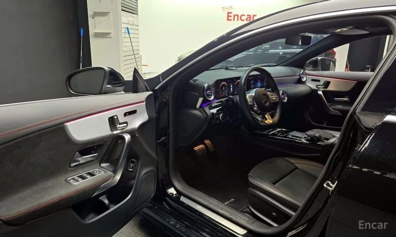 Mercedes-Benz CLA 250, снимка 10 - Автомобили и джипове - 52934844