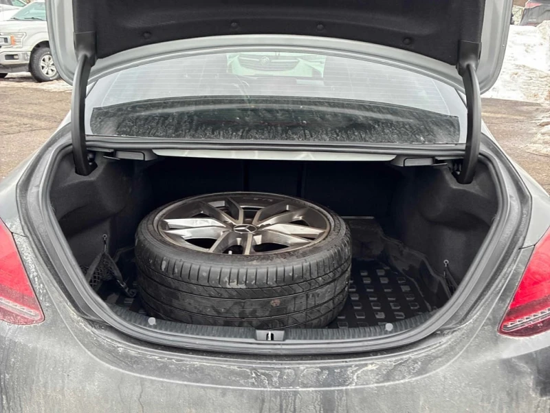 Mercedes-Benz C 43 AMG * 43 * CARFAX * БЕЗ ПЪРВОНАЧАЛНА ВНОСКА, снимка 11 - Автомобили и джипове - 52940836