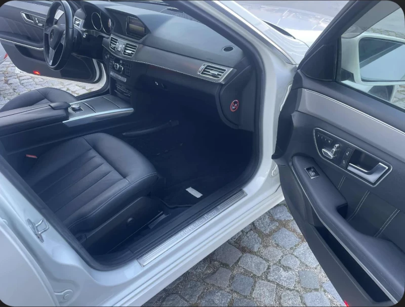 Mercedes-Benz E 300 Япония 37000km, снимка 11 - Автомобили и джипове - 52983960