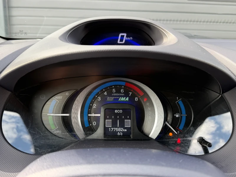 Honda Insight 1.3i-VTEC Hybrid, * 177 000км* Автоматик! Уникат!, снимка 11 - Автомобили и джипове - 53121734