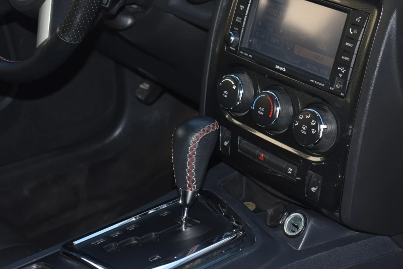 Dodge Challenger 5.7HEMI* SRT, снимка 12 - Автомобили и джипове - 53129430