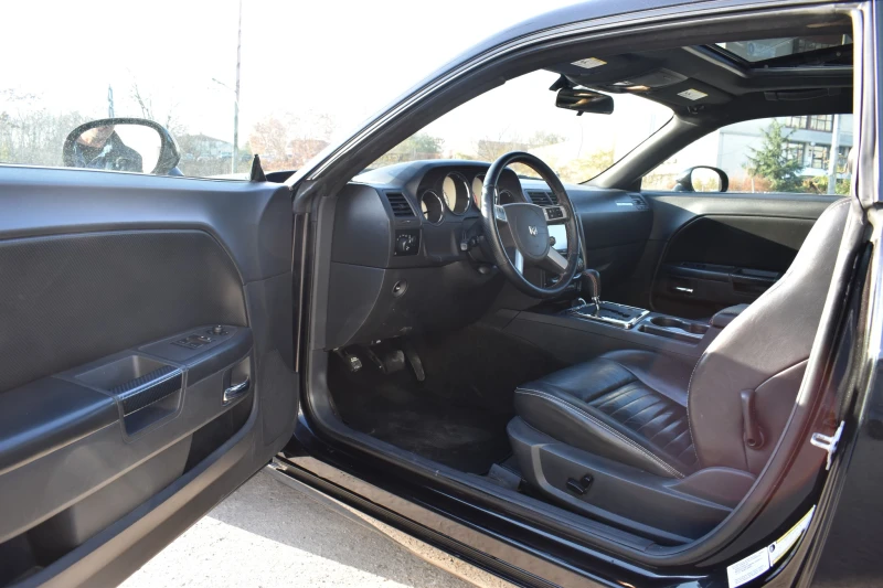 Dodge Challenger 5.7HEMI* SRT, снимка 8 - Автомобили и джипове - 53129430