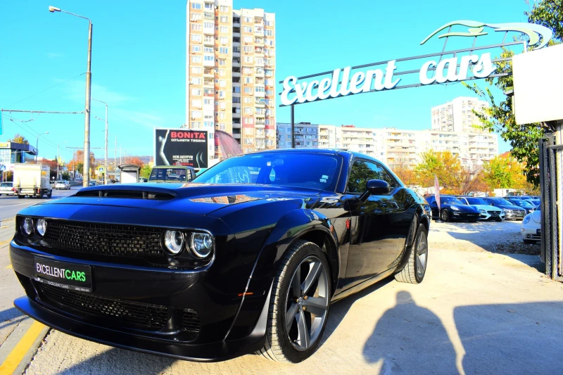 Dodge Challenger 5.7HEMI* SRT