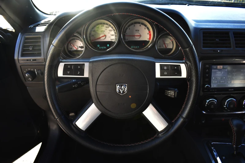 Dodge Challenger 5.7HEMI* SRT, снимка 13 - Автомобили и джипове - 53129430