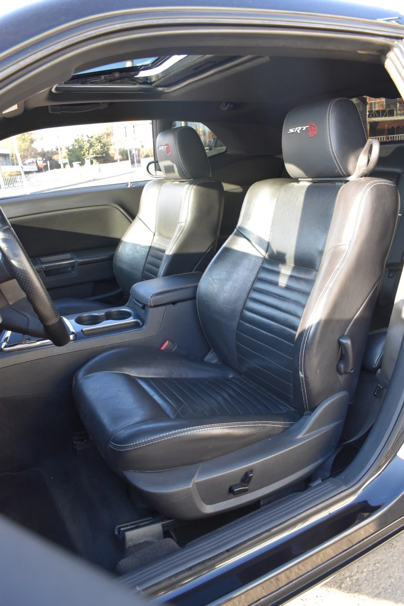 Dodge Challenger 5.7HEMI* SRT, снимка 9 - Автомобили и джипове - 53129430
