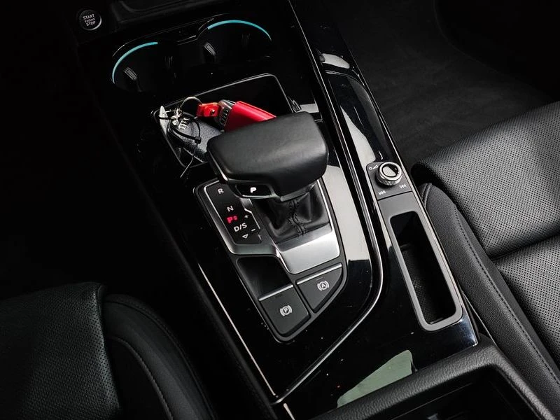 Audi A4 45 TFSI Quattro Premium| 245�.�.| ���.��������� | Mobile.bg � ����������� 9