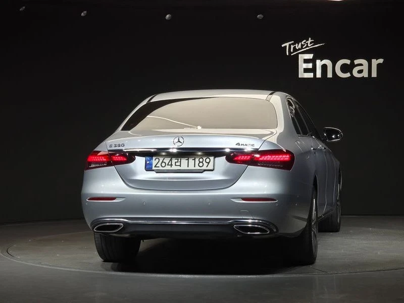 Mercedes-Benz E 350 2.0 Automatic, снимка 4 - Автомобили и джипове - 55838361