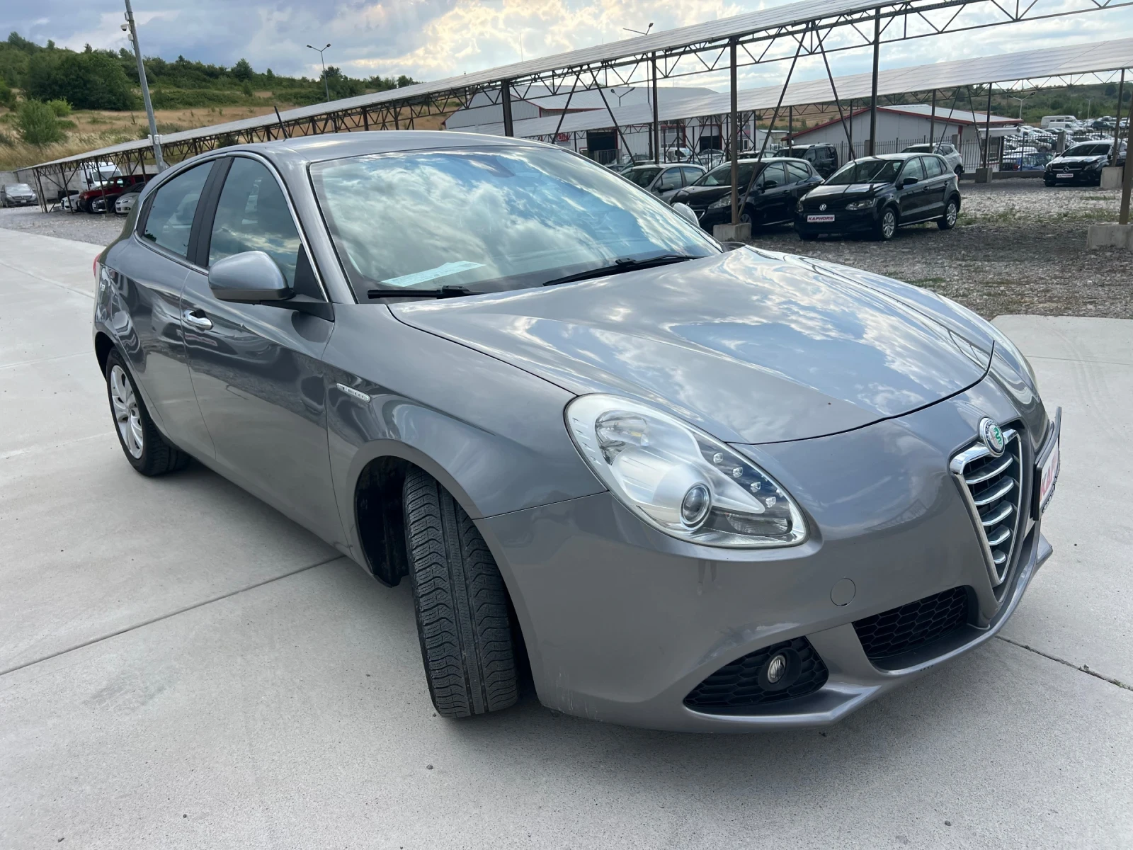 Alfa Romeo Giulietta 1.6JTD-m2 Euro 5B - изображение 9